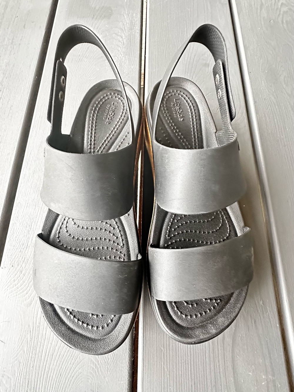 Crocs Brooklyn Low Wedge Sandals Black Women's Size 7